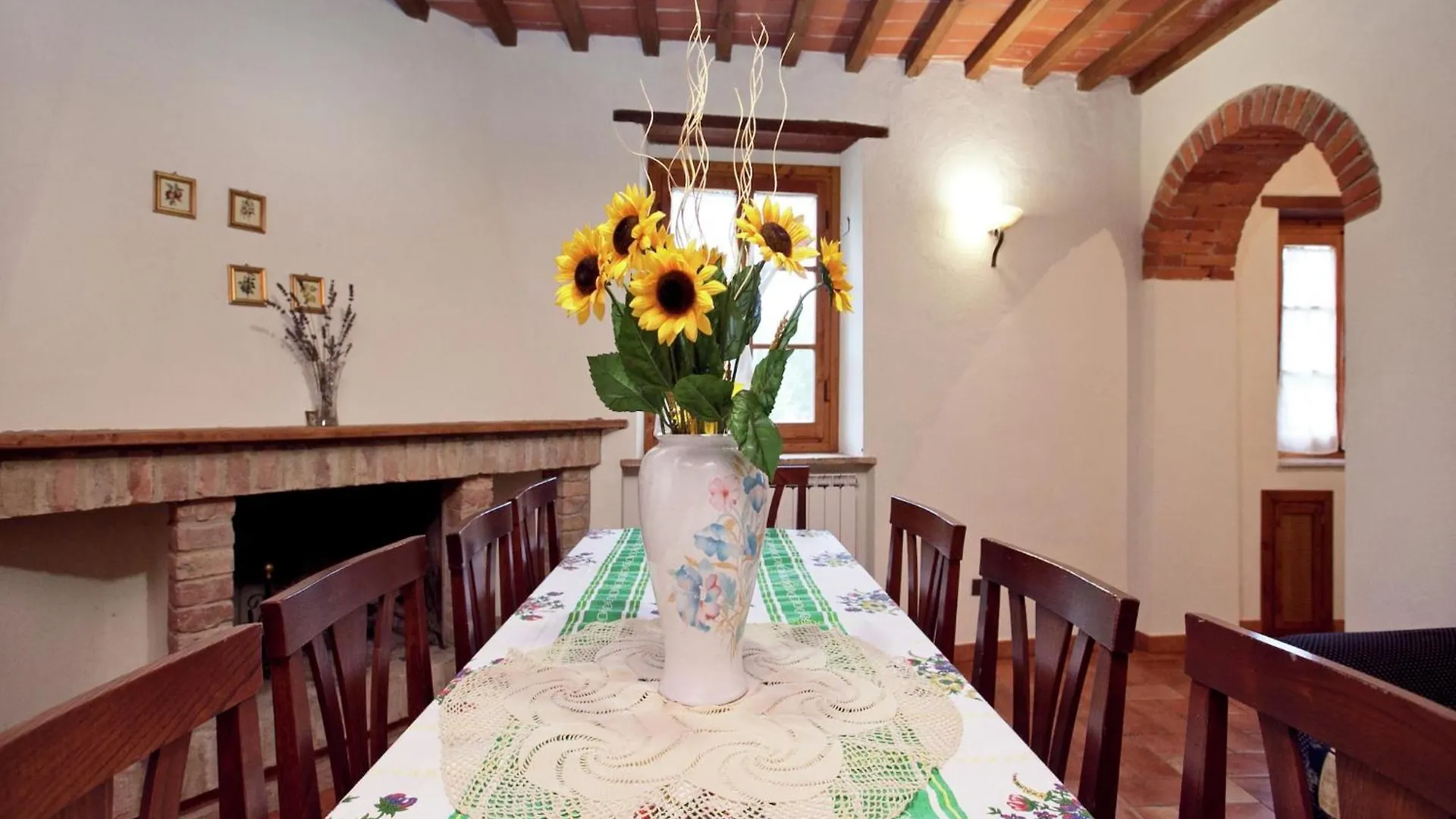 Authentic Holiday Home In Bucine With Swimming Pool Ambra Itálie